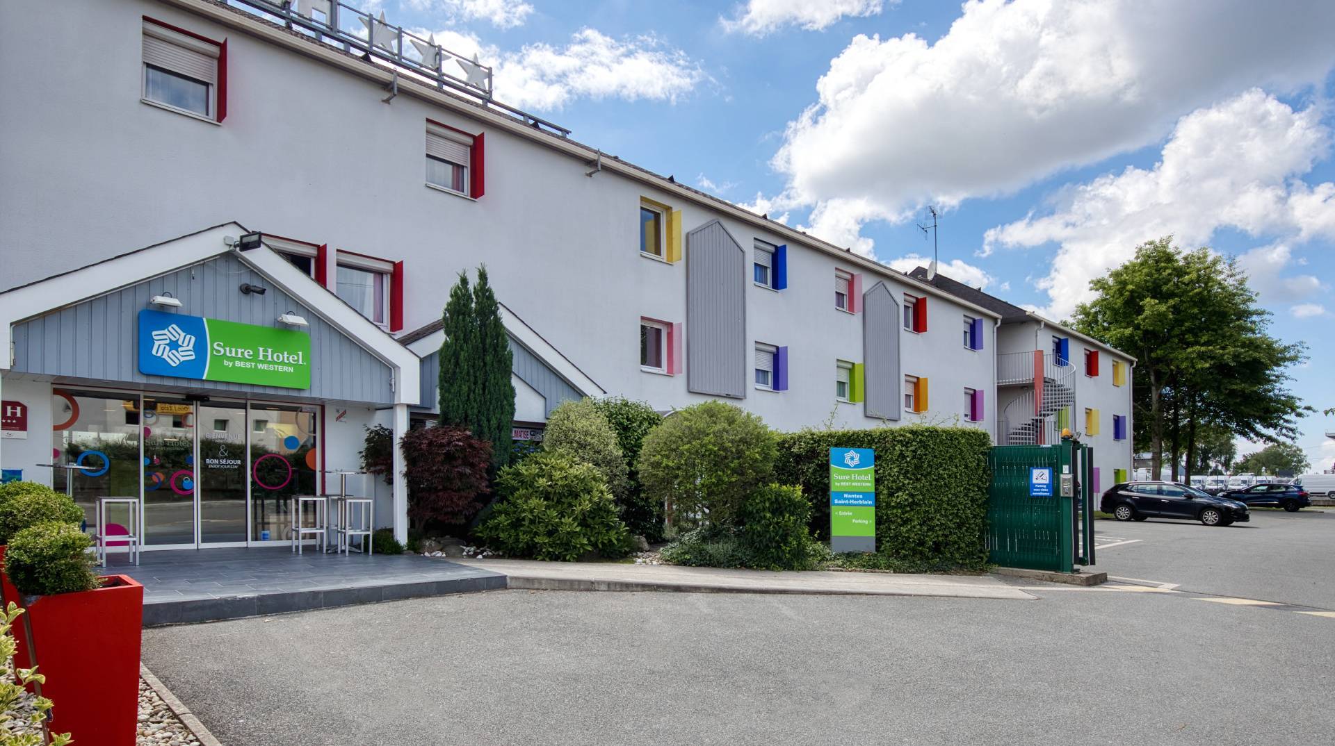 Hotel with private parking | Sure Hôtel, hotel in Saint-Herblain near the Zénith in Nantes